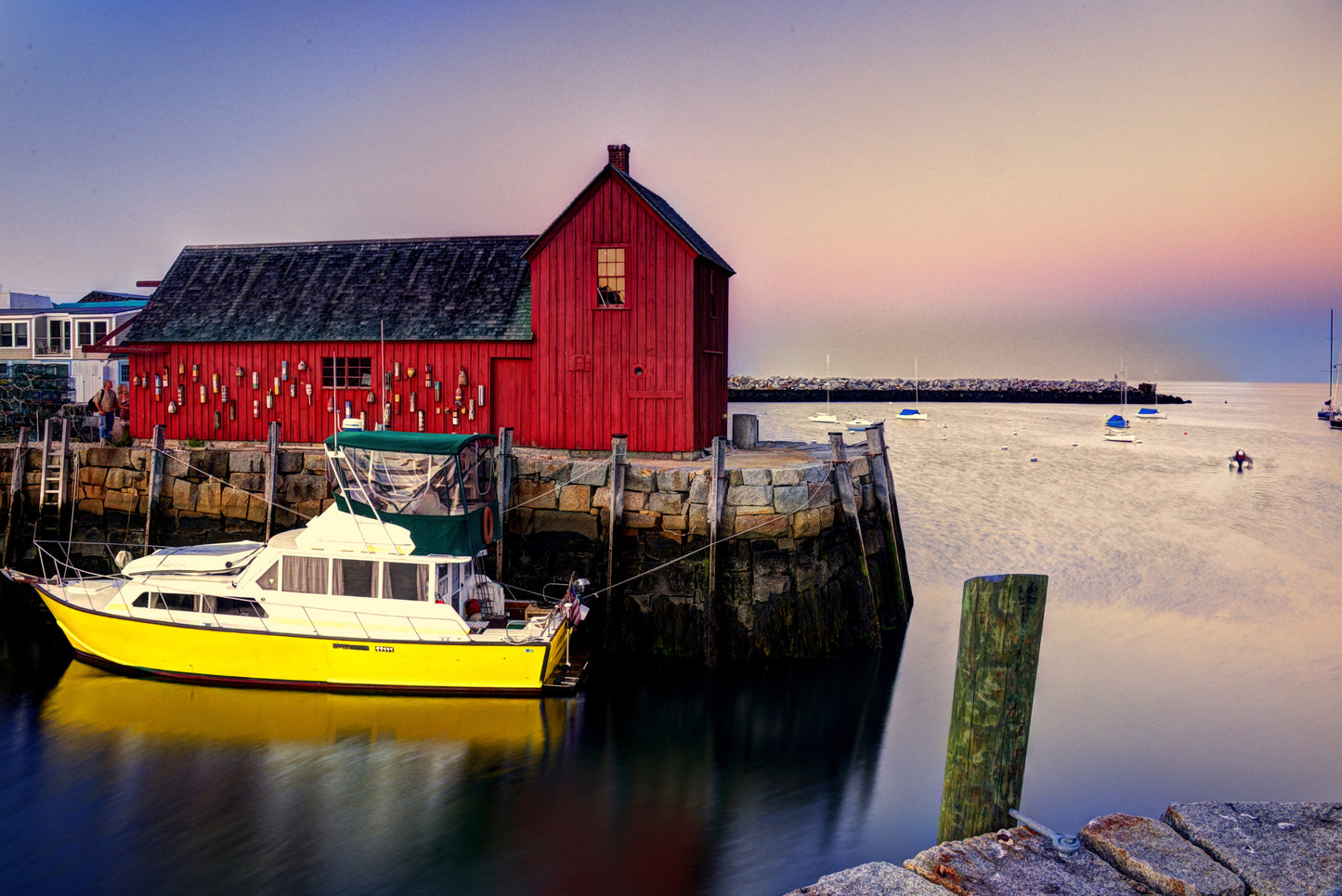 NE0003 - Motif No 1 On Bearskin Neck