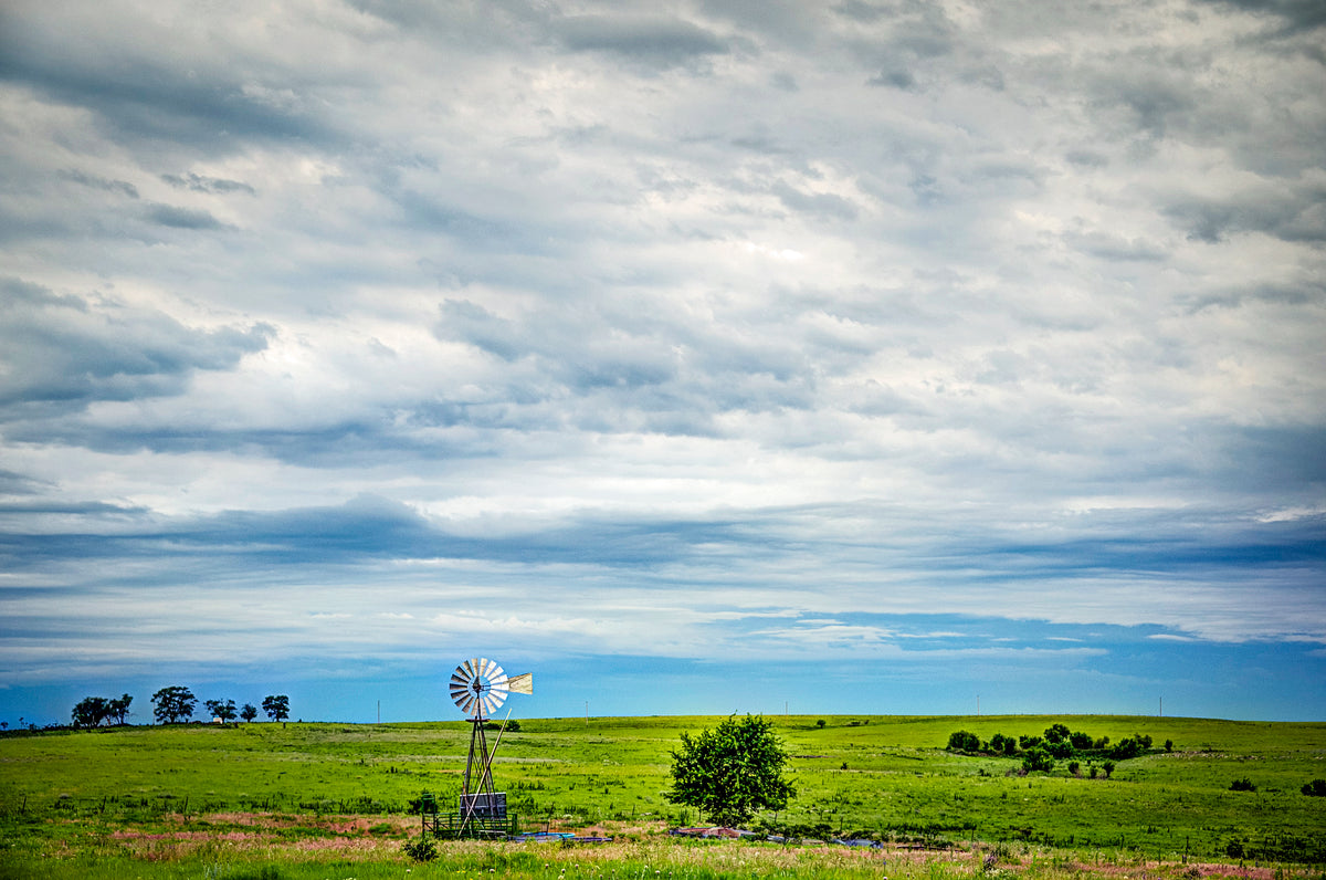 FH0181 - Storms Building on the Horizon