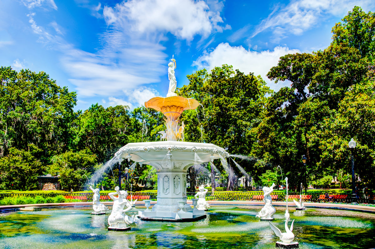 GA0005 - Fountain in Savannah's Forsyth Park
