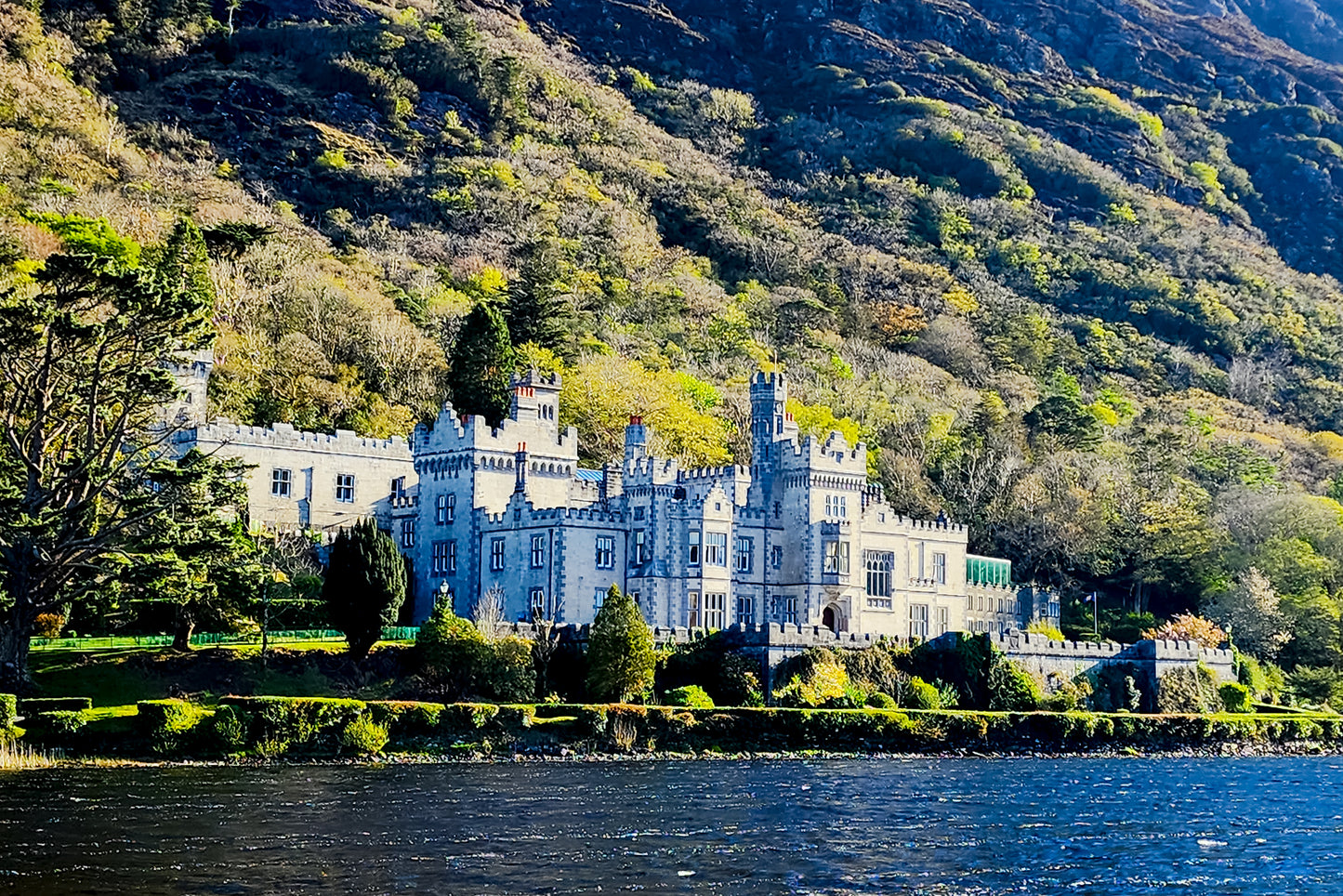 IR0021 - Kylemore Abbey