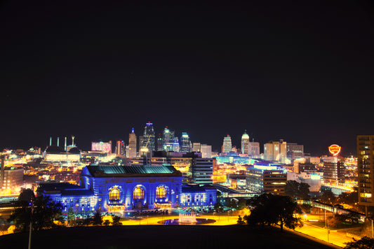 KC0036 - Kansas City Celebrates the Royals
