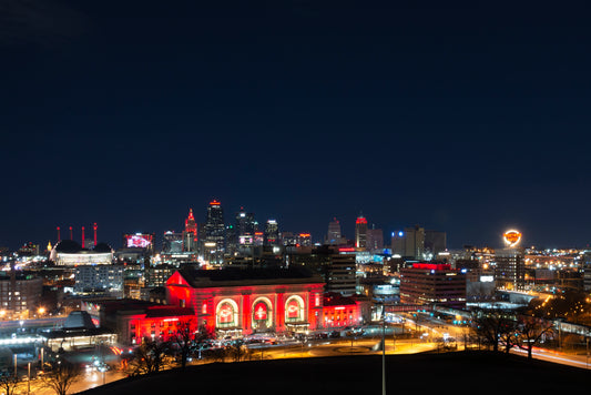 KC0084 - Downtown Honors Super Bowl Chiefs